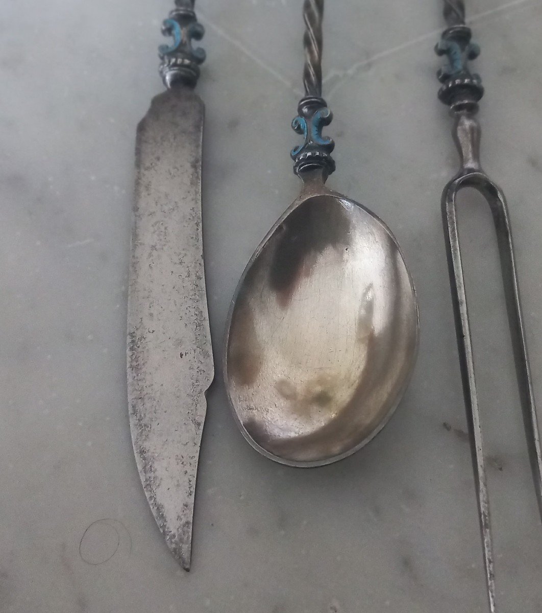 Silver Cutlery  With Renaissance Inspiration -photo-3