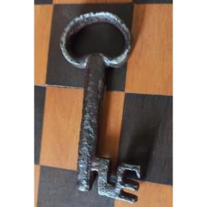 Beautiful 16th Century Iron Key 