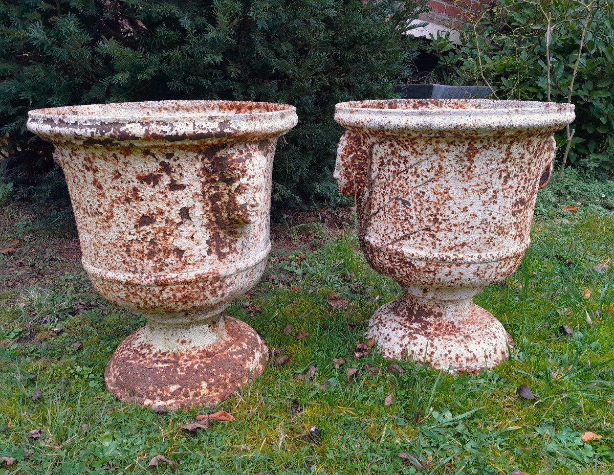 Pair Of Vases With Women's Heads-photo-2