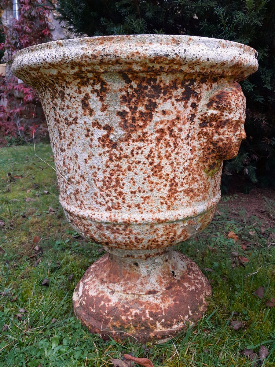 Pair Of Vases With Women's Heads-photo-3