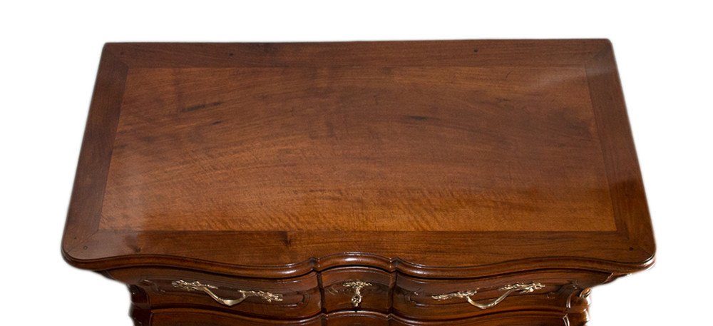 Bordelaise Chest Of Drawers In Walnut Louis XV Period-photo-4