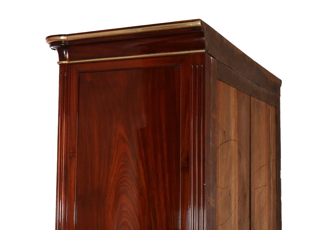 Louis XVI Period Solid Mahogany Wardrobe-photo-8