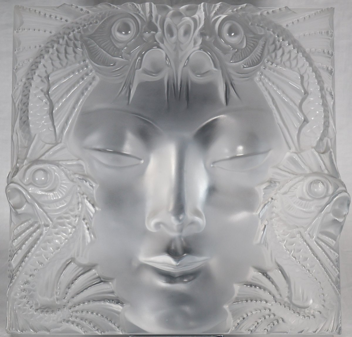 Lalique France Decorative Pattern "fish Fountain" Or "women's Mask" -photo-2