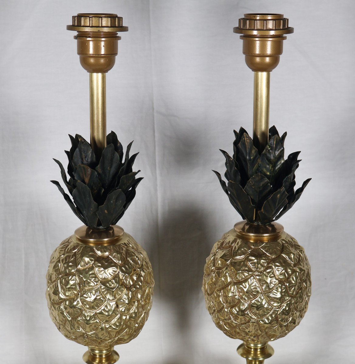 Paire De Lampes Ananas En Bronze Doré Années 70 -photo-4