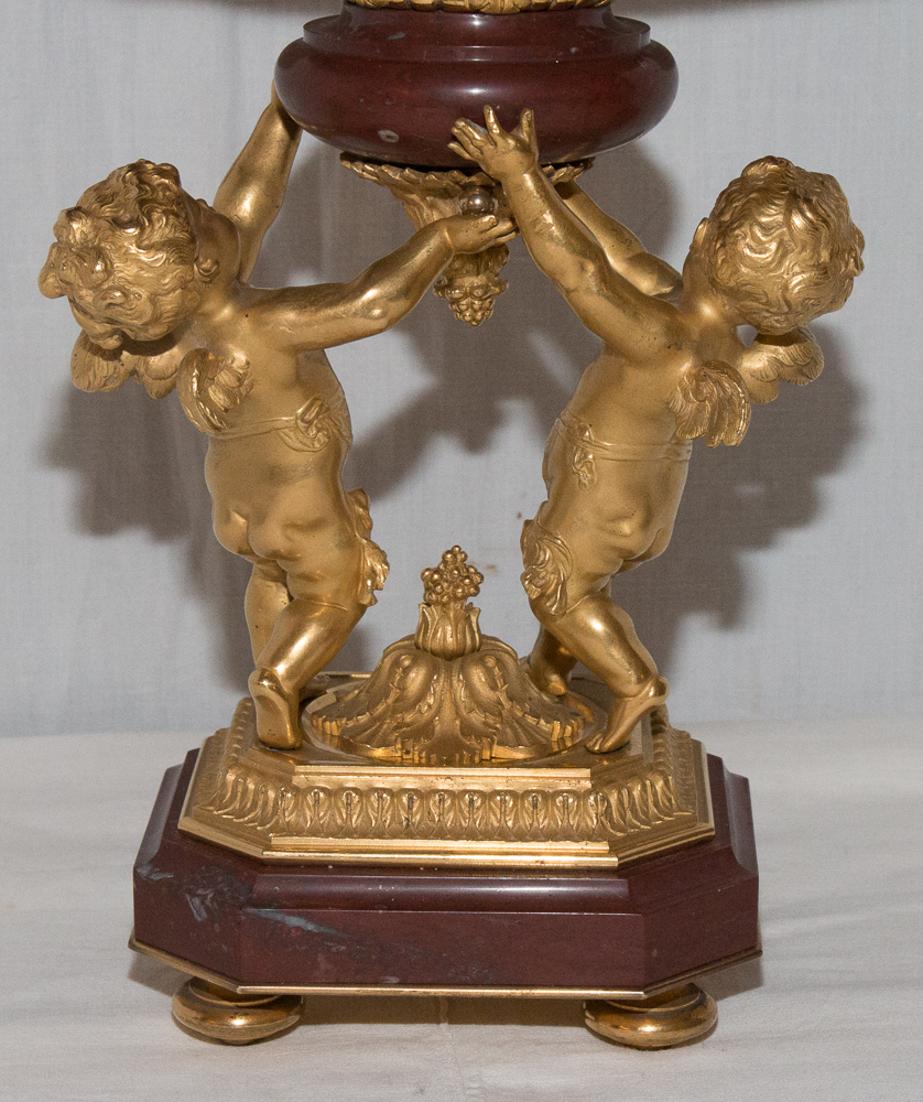 Coupe En Marbre Rouge Royale Et Putti En Bronze Doré Circa 1860-photo-4