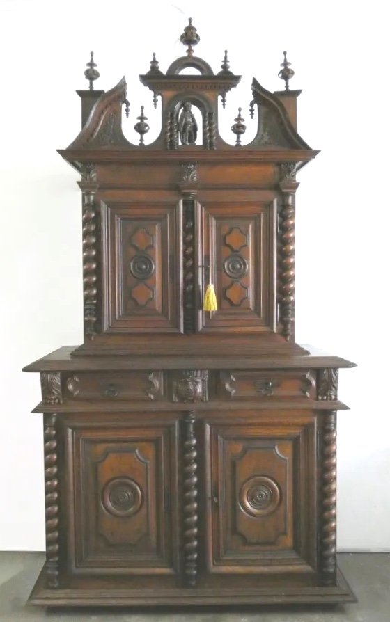 Antique Louis XIII Buffet In Walnut From The 17th Mascaron Grotesque Diminutive Carved Wood Folk Art Castel-photo-2