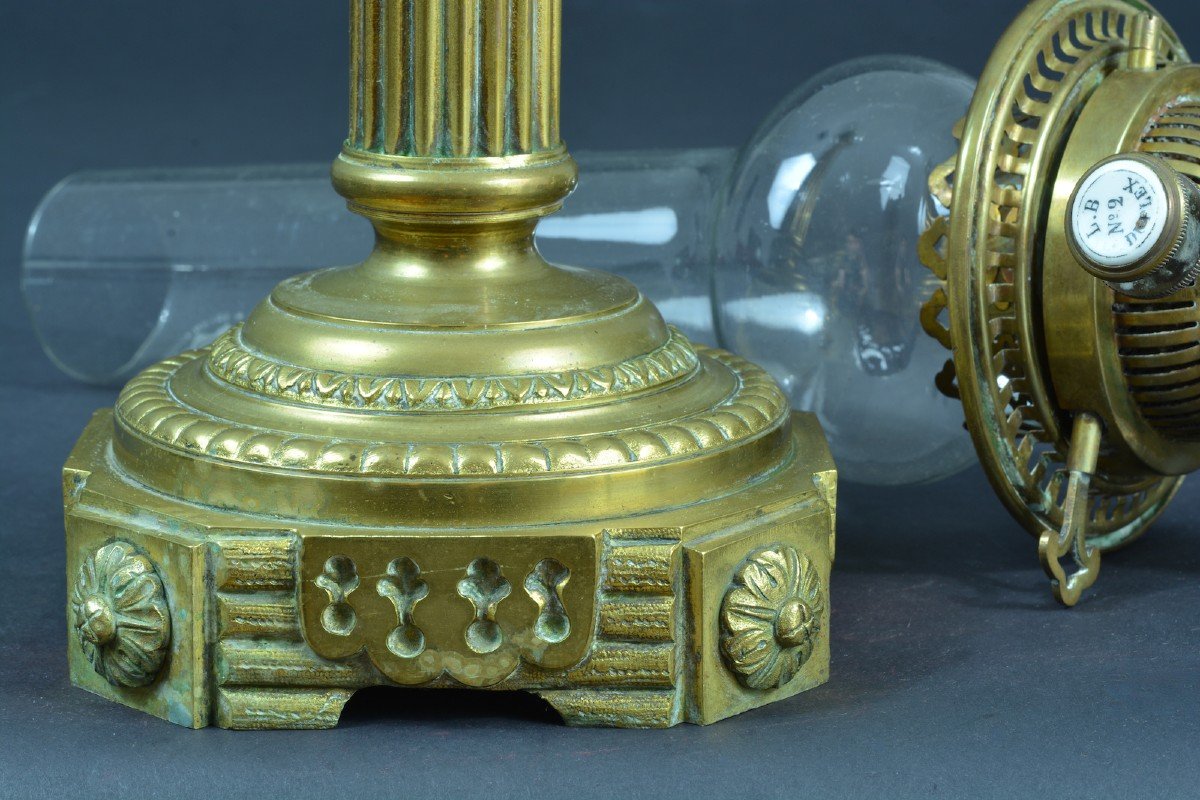 Ancienne Grande Lampe à Pétrole Bronze Baccarat Louis XVI Colonne Corinthienne-photo-3