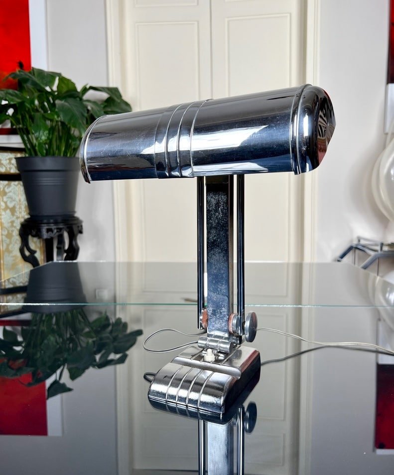 Modernist Art Deco Chrome Metal Desk Lamp