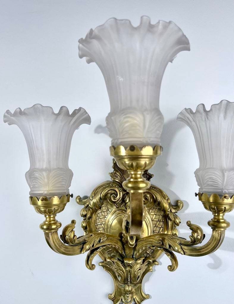 Wall Sconce In Bronze And Frosted Glass - Late 19th Early 20th Century-photo-6