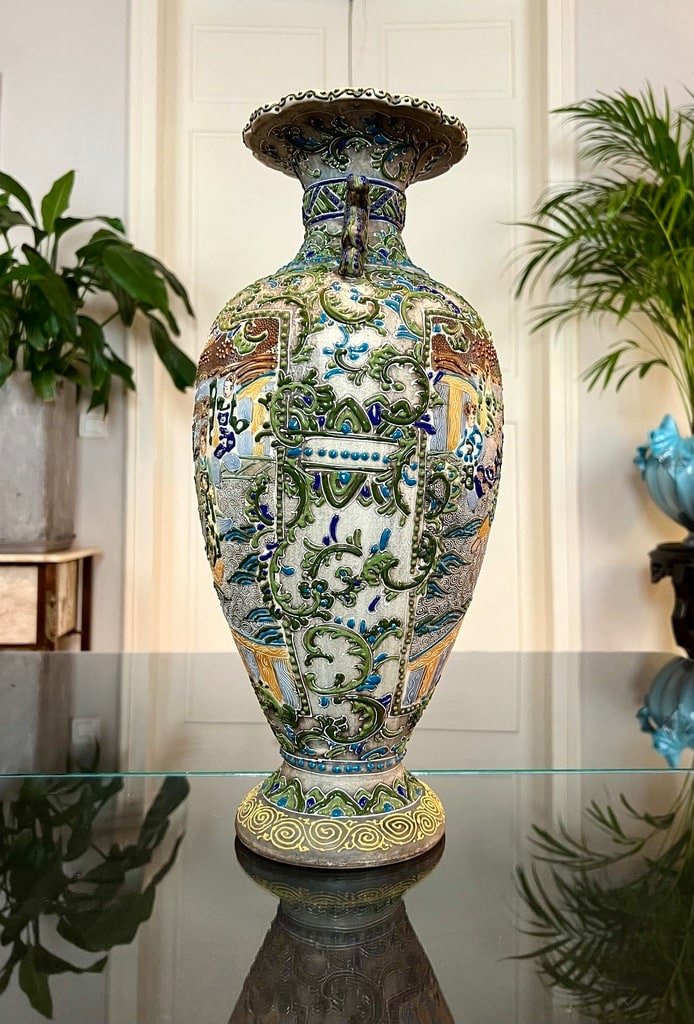 Asian Vase Satsuma Glazed Ceramic Moriage -photo-4