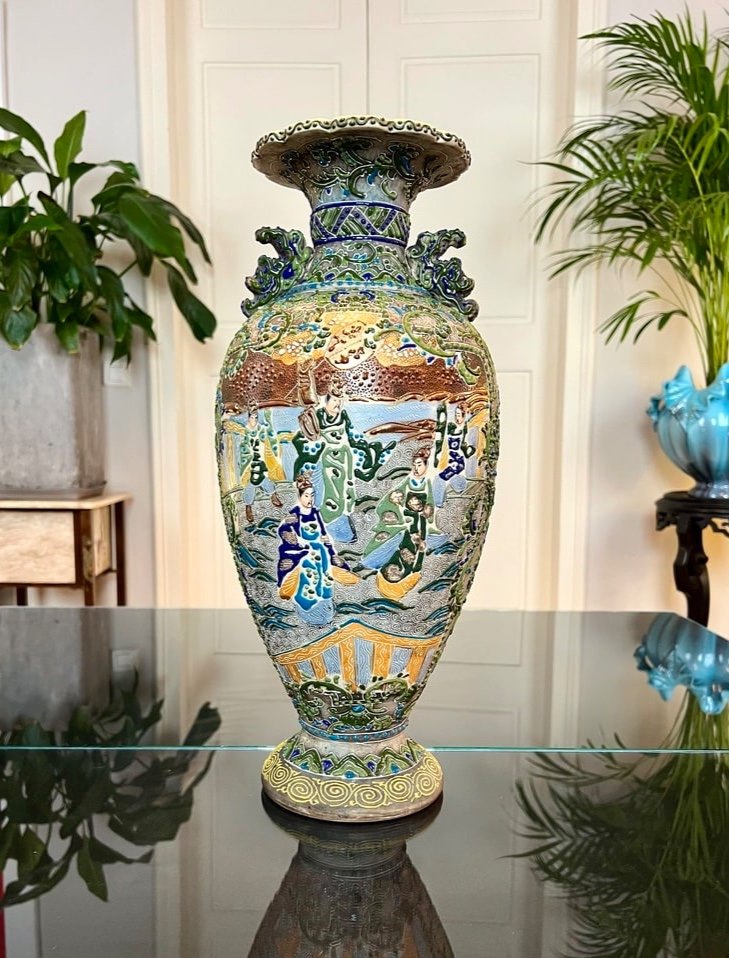 Asian Vase Satsuma Glazed Ceramic Moriage 