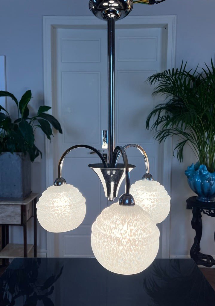 Chrome Metal Chandelier Globes Clichy - Vintage Lighting