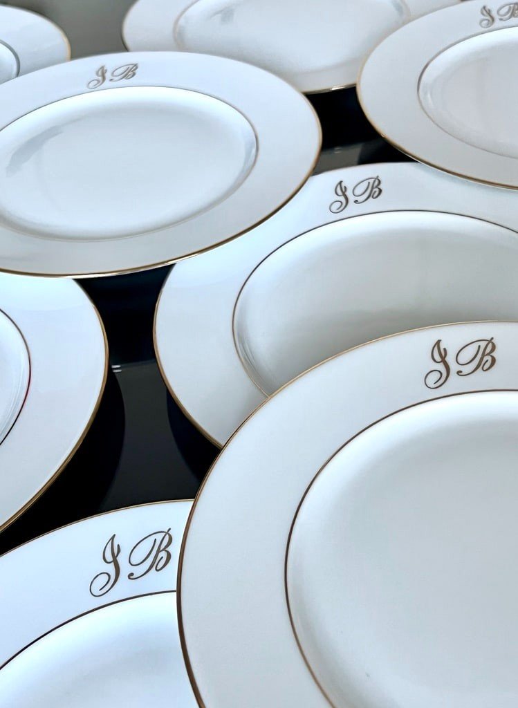 11 Limoges Porcelain Dessert Plates - Gold Fillets Monograms -photo-5