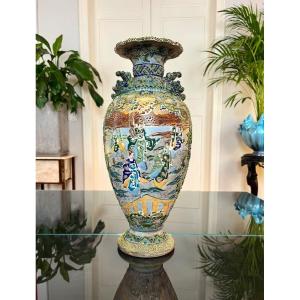 Asian Vase Satsuma Glazed Ceramic Moriage 