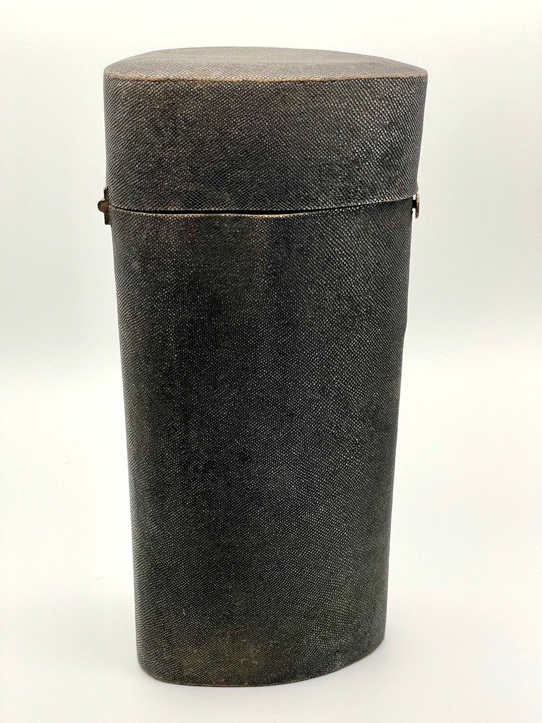 Large Case For Flasks And Tools In Gray Shagreen 18th Century-photo-3