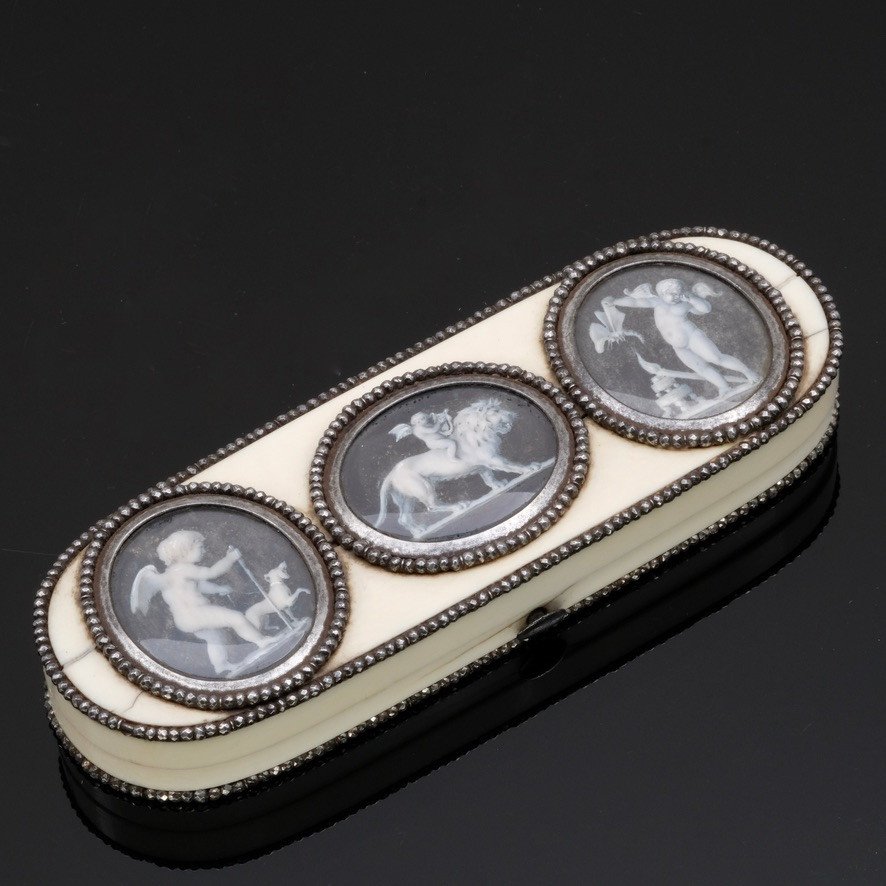 18th Century Ivory Toothpick Box, Grisaille Miniatures In The Spirit Of Gault