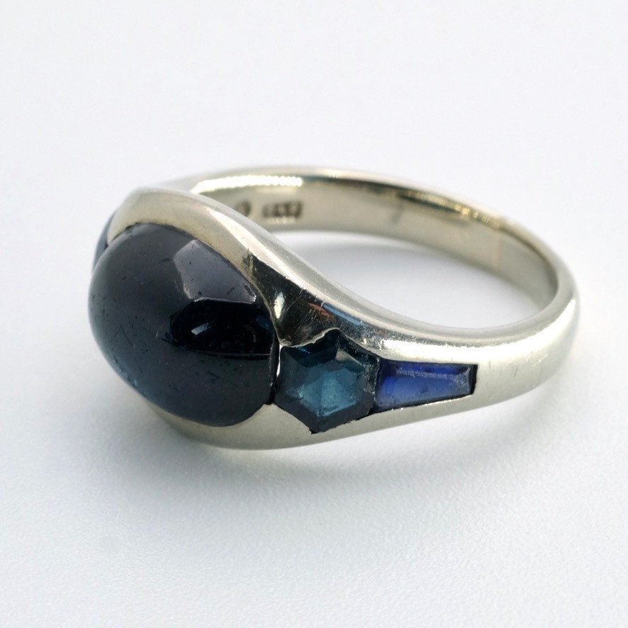 1920s Art Deco White Gold And Sapphire Ring-photo-2