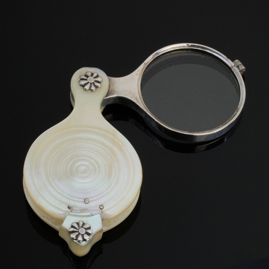 18th Century Round Mother-of-pearl And Silver Folding Reading Glasses-photo-4