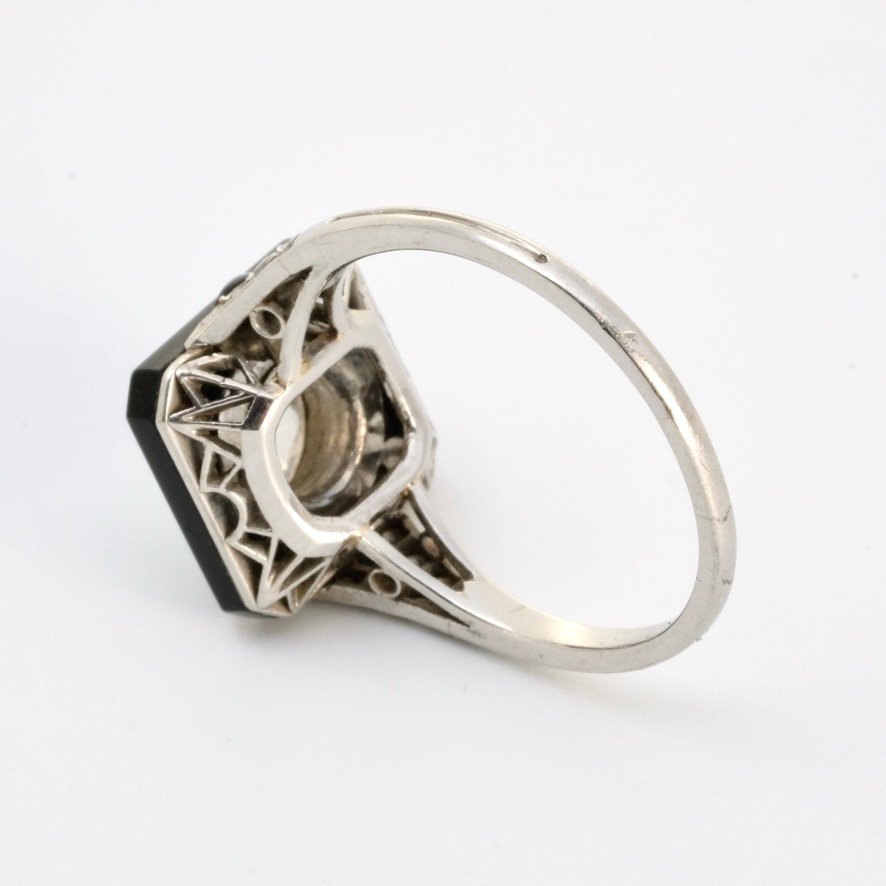 Platinum Diamond Onyx Ring, Art Deco Period-photo-1