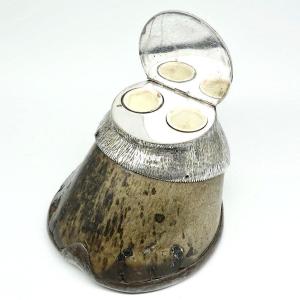 Inkwell Horse Hoof Mount In Silver Metal Early 20th Century