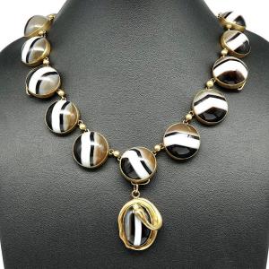 Collier En Agate Zonee époque Victorienne Fin XIXème Siècle