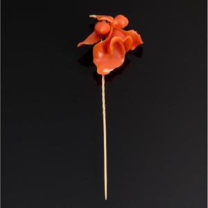 Napoleon III Carved Coral And Gold Tie Pin