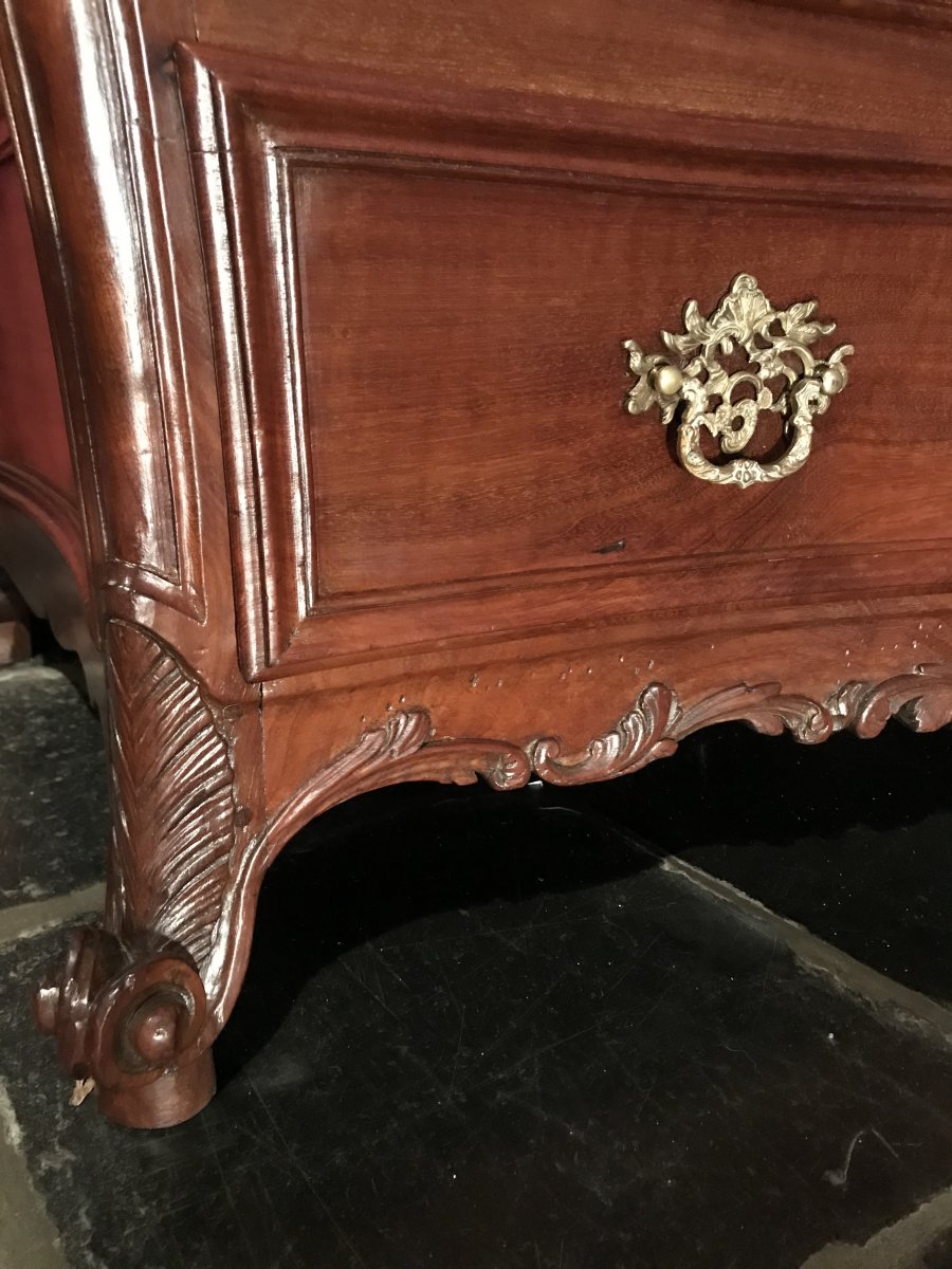 Commode Louis XV De Forme Tombeau , Travail Portuaire Du Nord Au XVIIIème Siècle-photo-2