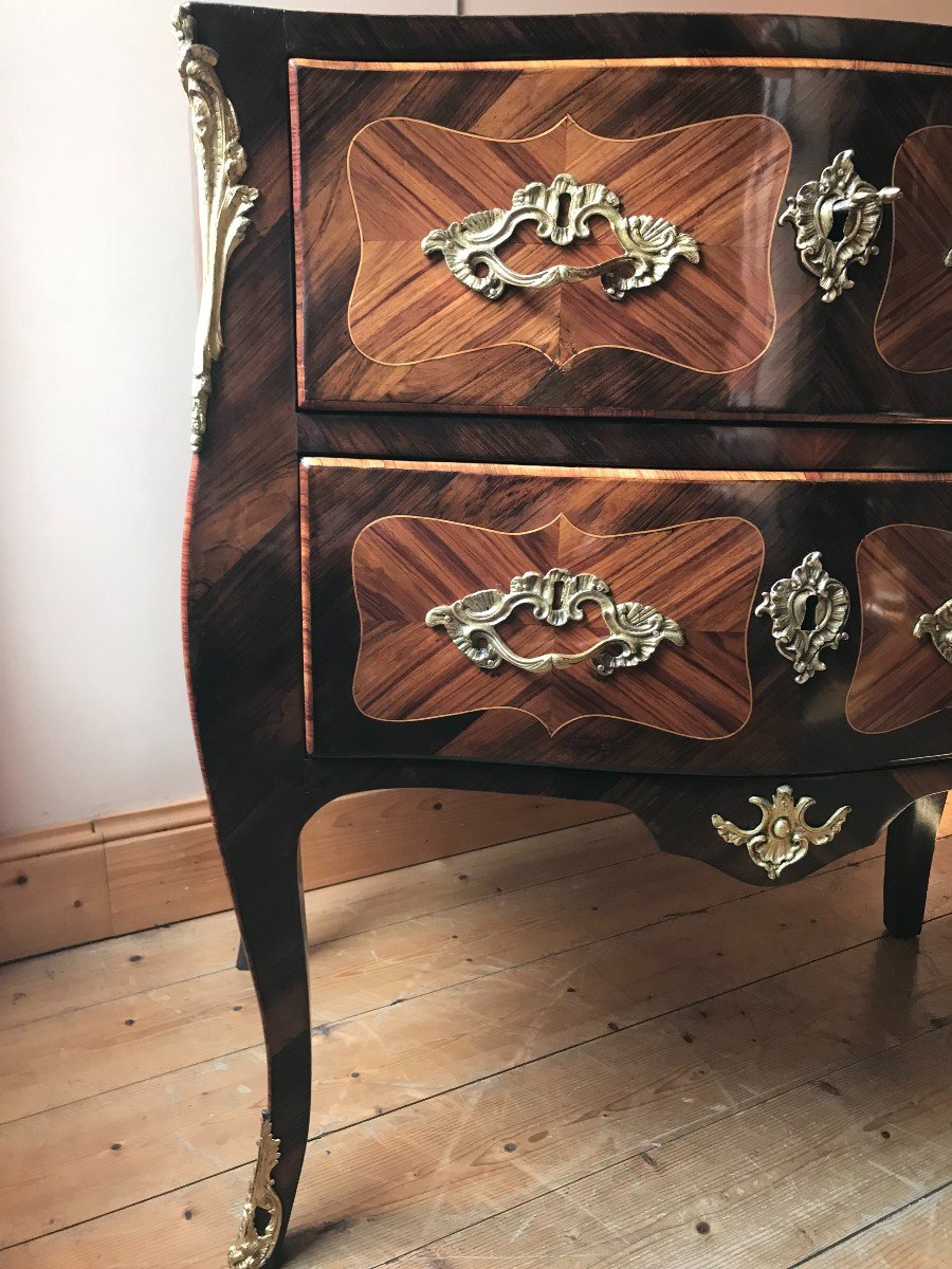 Petite Commode Louis XV d'époque XVIIIème-photo-4