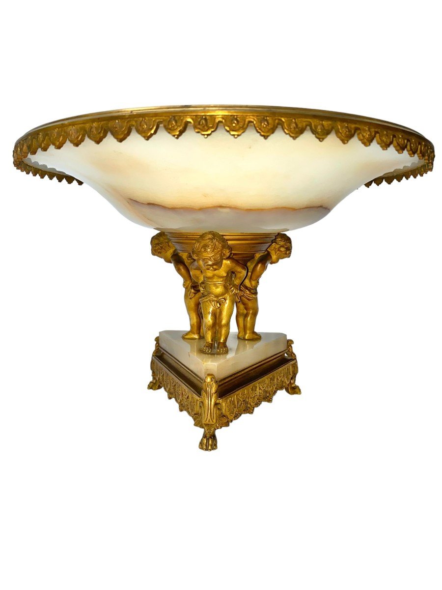 Attributed To Eugène Cornu, Compagnie Des Marbres Et Onyx d'Algérie, Cup In Gilded Bronze And Onyx