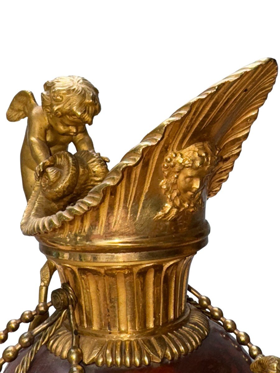 Paire D’urnes 19e Dans Le Style Louis XVI En Bronze Doré Et Marbre Rouge Griotte-photo-3