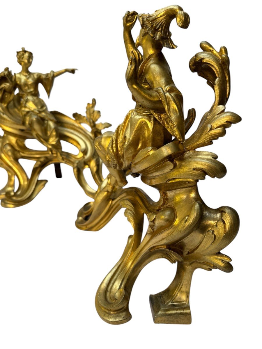 Paire De Chenets "aux Chinois" d'époque Louis XV En Bronze Doré-photo-2