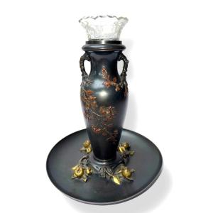 Vase Japonisme France 19ème Siècle En Bronze Monté Sur Un Plat, Peut-être D’alphonse Giroux