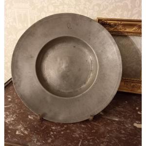 "a La Cardinal" Dish From Languedoc In Pewter, 17th Century