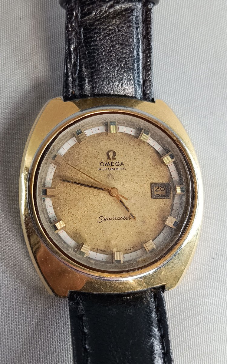 OMÉGA SEAMASTER AUTOMATIQUE TONNEAU