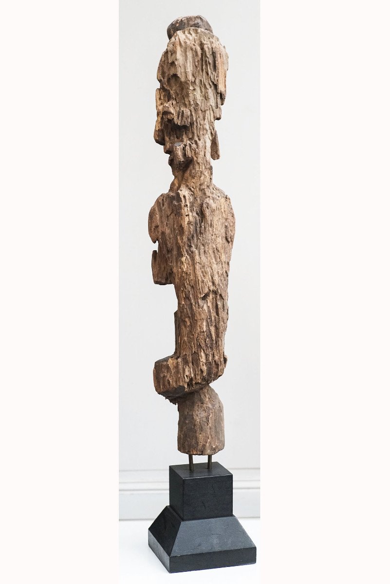 Sculpture Enigmatic Character Wood-photo-4