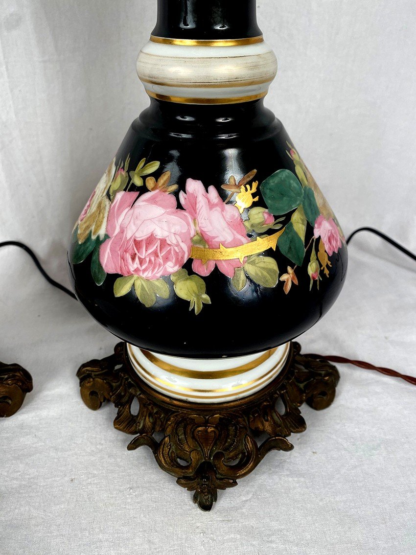 Pair Of Oil Lamps Mounted With Electricity, Porcelain With Rose Decor-photo-4