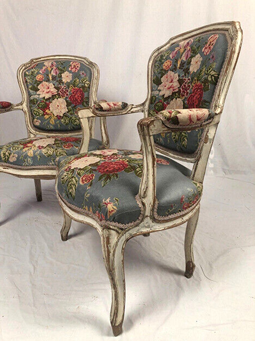 Pair Of Louis XV Style Cabriolet Armchairs, White Lacquered Wood-photo-2