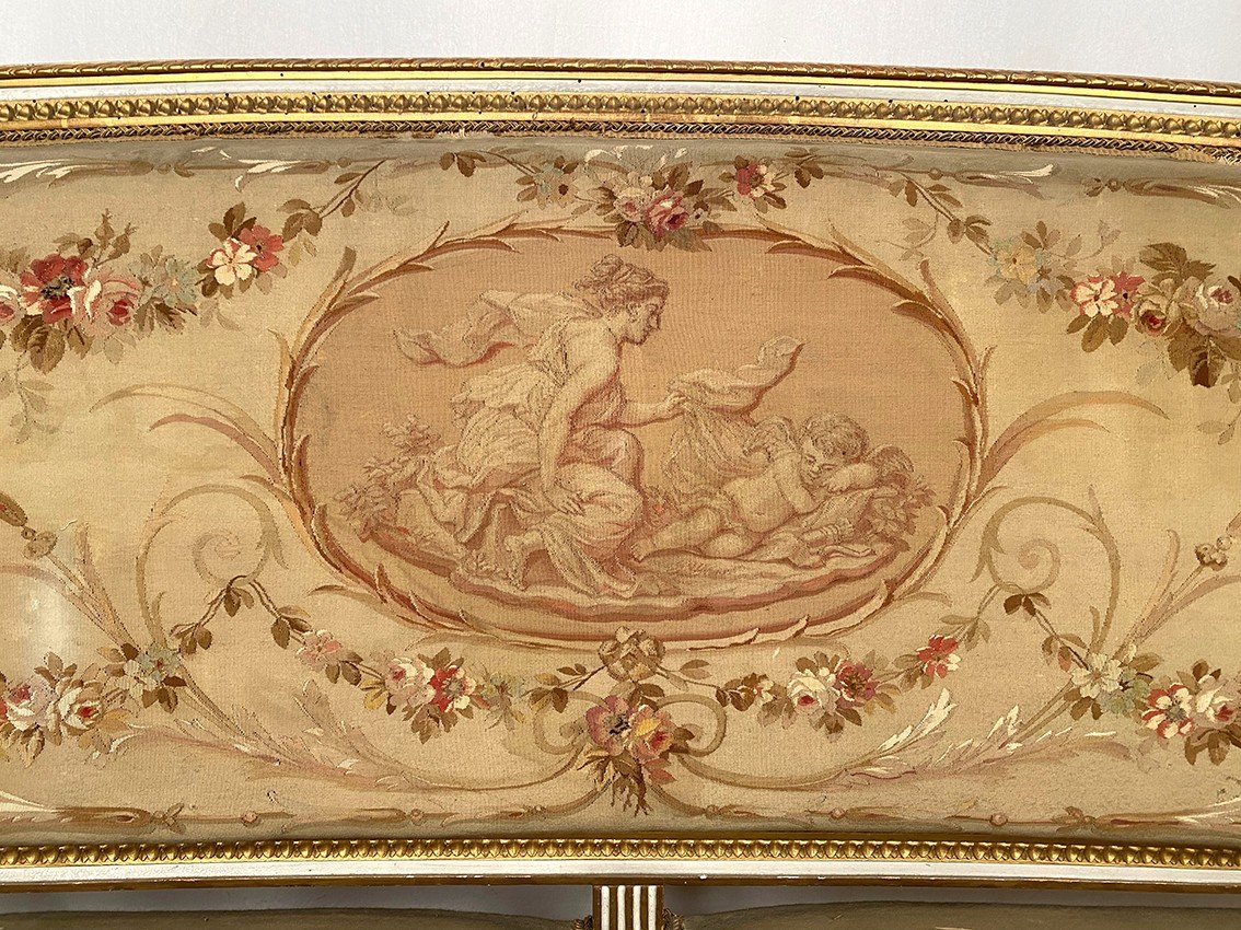 Banquette De Style Louis XVI, Bois Laqué Blanc Et Doré, Garnie De Tapisserie-photo-2