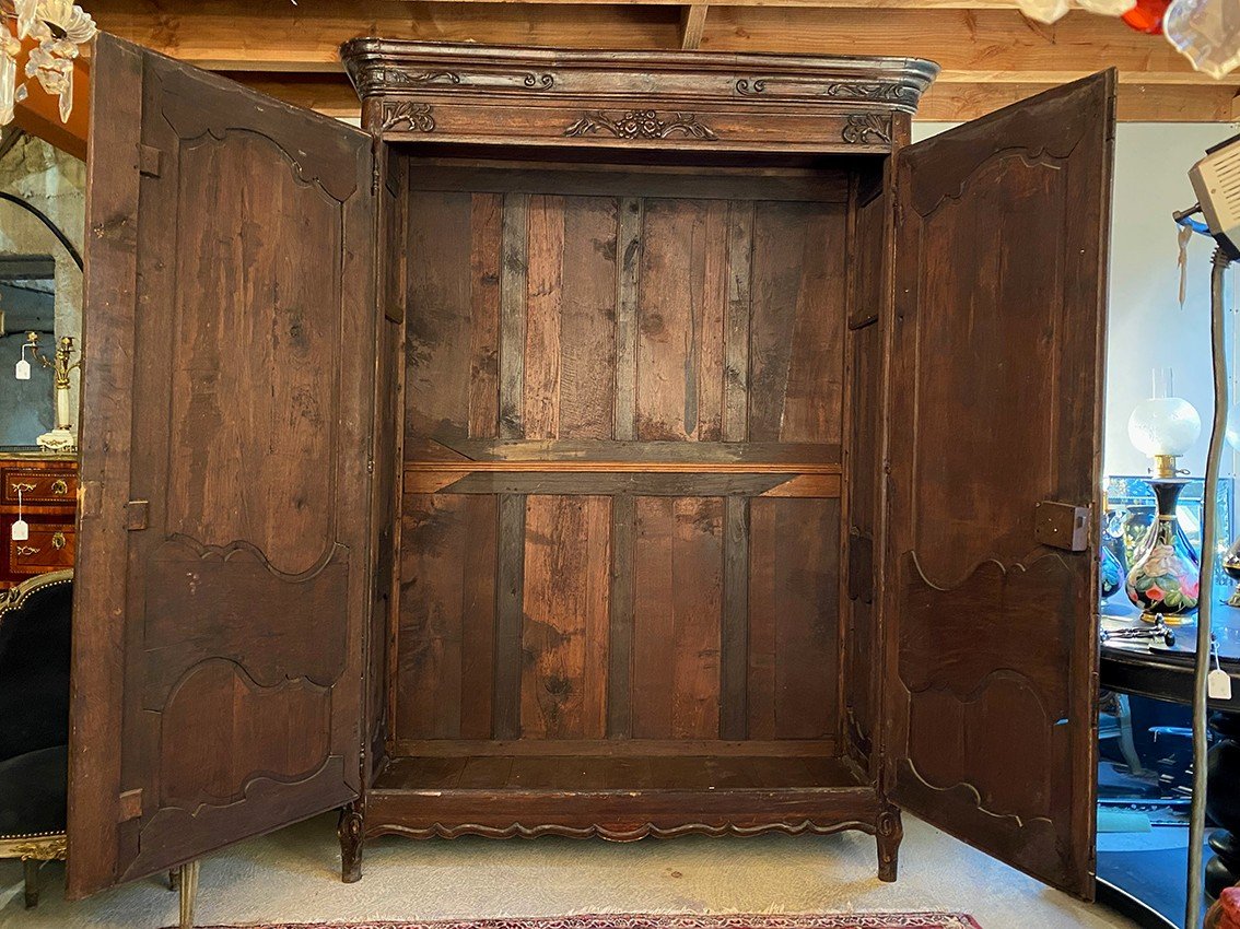 Armoire En Chêne Sculpté à Décor De Feuillages Et De Fleurs, Fin XVIIIe-photo-8