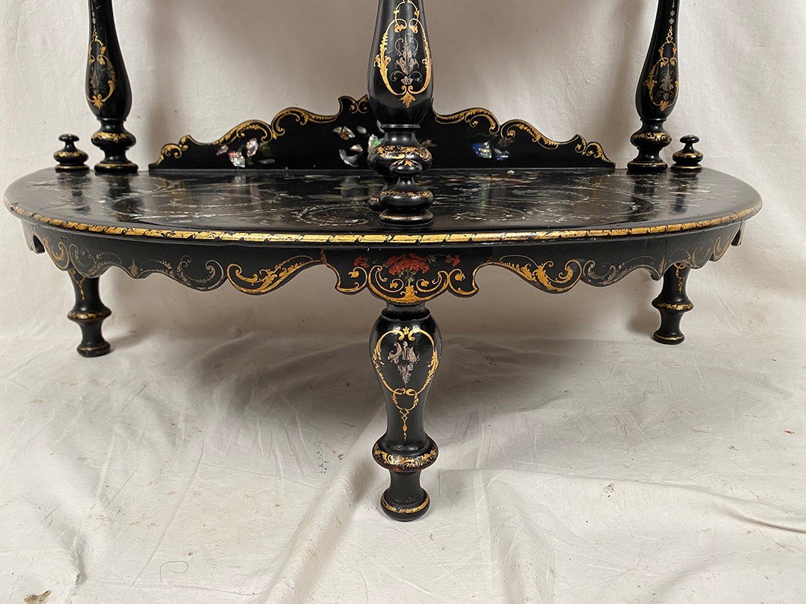 Rare And Beautiful Half-moon Shelf Napoleon III, Wood And Boiled Cardboard Burgauté-photo-4