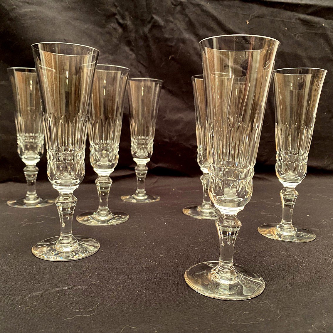 Baccarat, Picadilly Model. Set Of Eight Crystal Champagne Flutes-photo-2