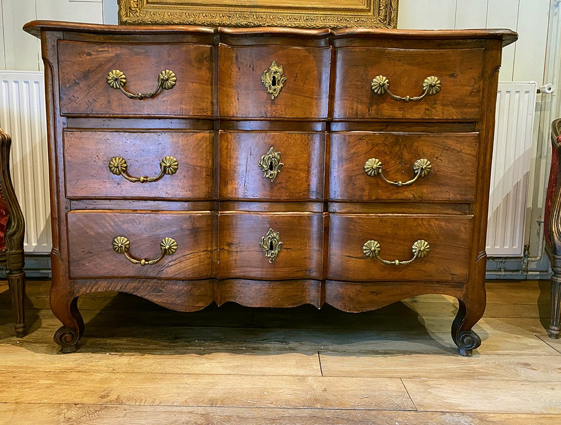 Commode En Noyer Louis XV, Façade Arbalète. XVIIIe-photo-3