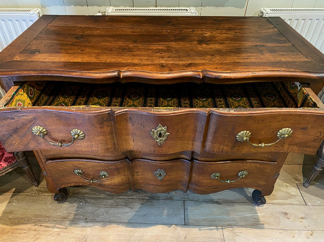 Commode En Noyer Louis XV, Façade Arbalète. XVIIIe-photo-4