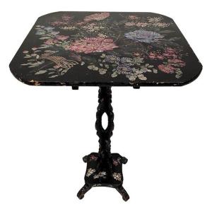 Napoleon III Tilting Pedestal Table, Blackened Burgauté Wood With Flower Decor