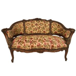 Small Rocaille Style Sofa In Richly Carved Walnut, 19th Century