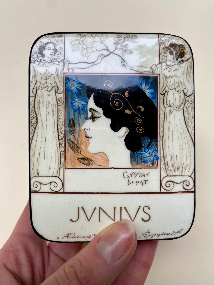 Youth – Miniature Russian Box After Gustave Klimt-photo-1