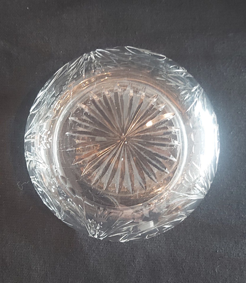 Small Cut Crystal Candy Box With Silver Lid -photo-2