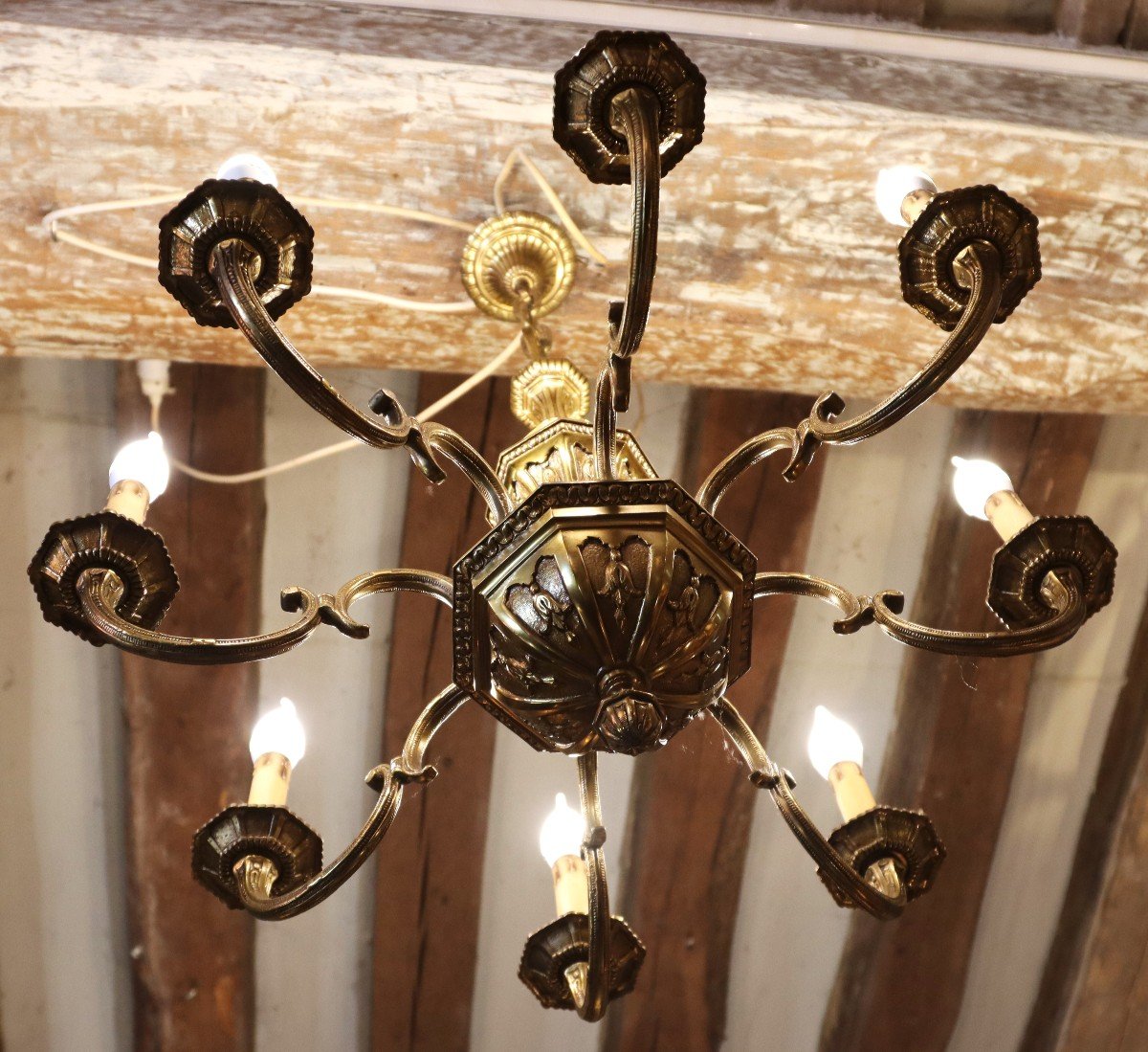 Bronze Chandelier With Eight Arms Of Lights Louis XVI Style, Twentieth-photo-1