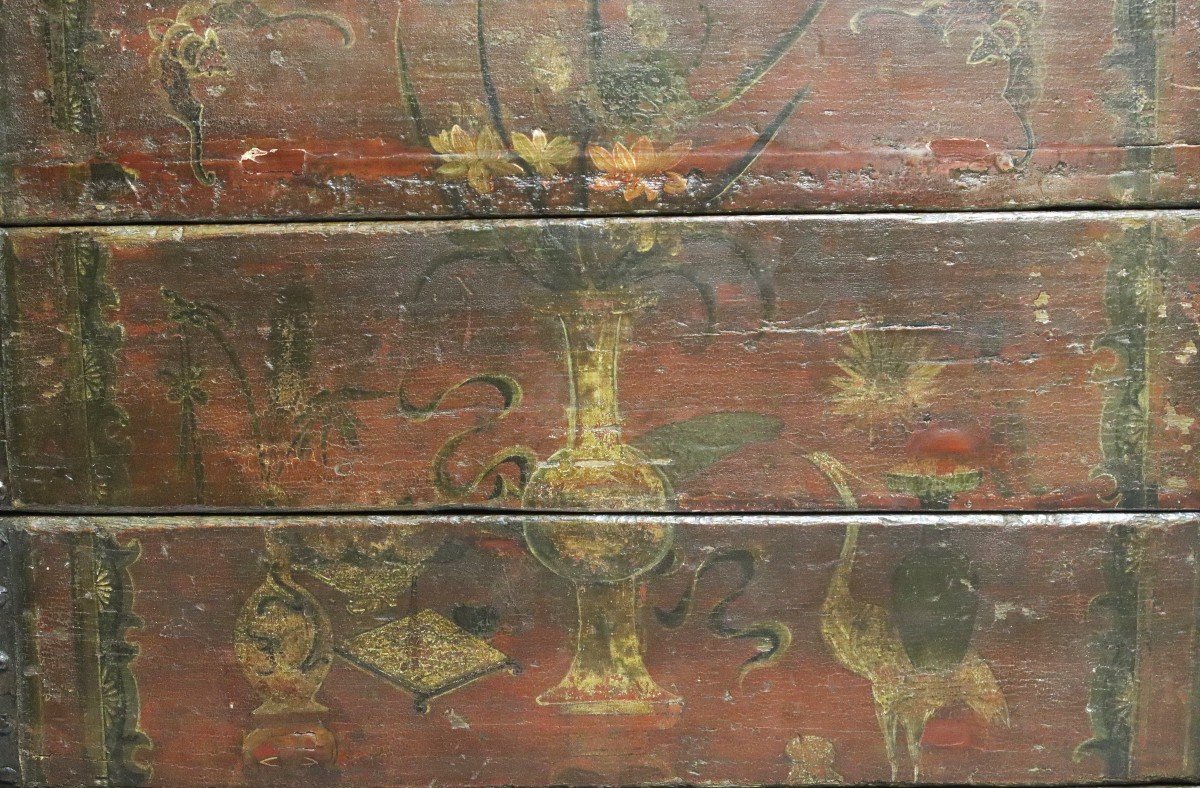 Large “china” Wedding Chest, Late 18th Century-photo-3