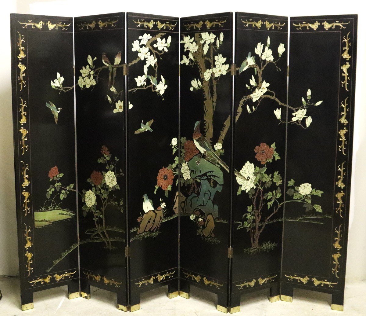 China Late 19th Century, Large Coromandel Lacquer Screen.